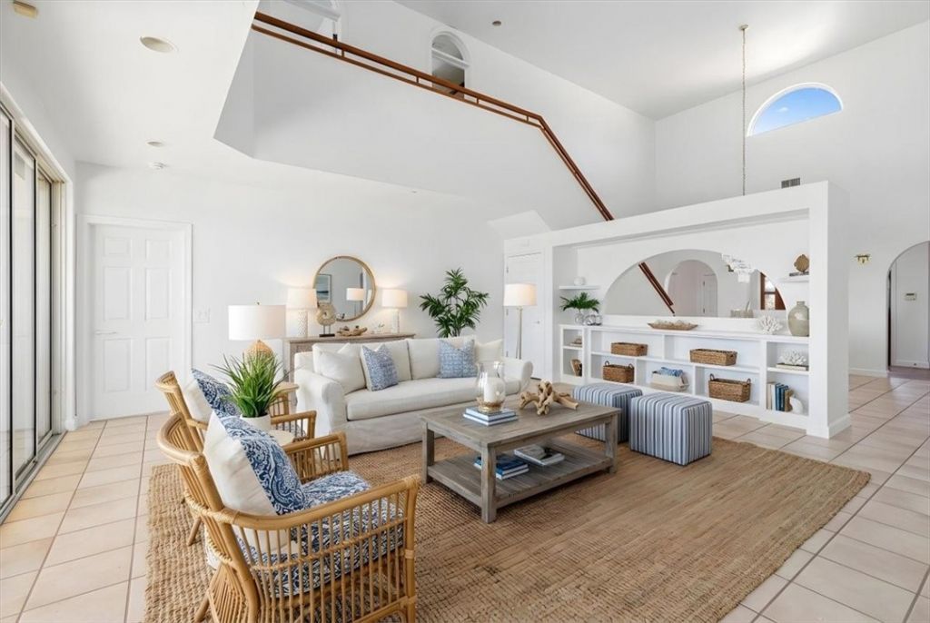 2 Seahorse Lane, Vero Beach, FL 32960 Photo