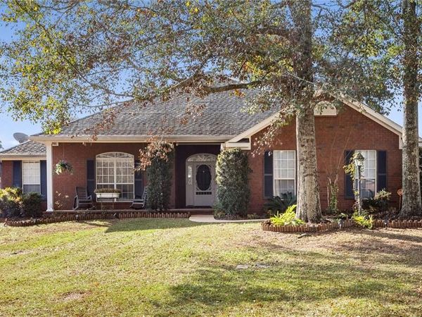 9221 Champion Circle N, Mobile, AL 36695