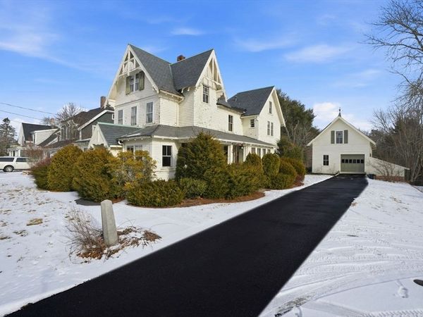 149 Summer St, Kingston, MA 02364