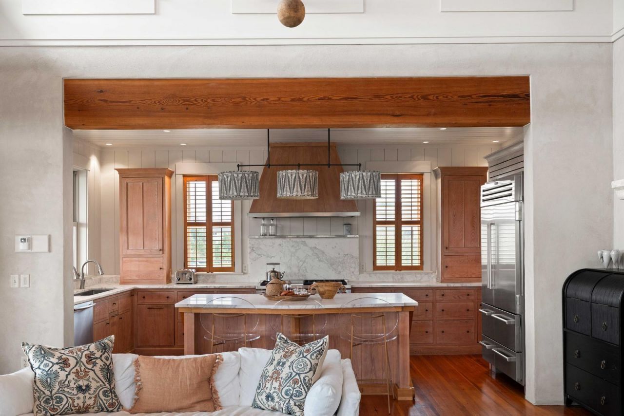 3 7th Avenue Photo 12