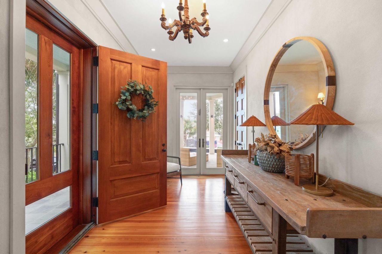 3 7th Avenue Photo 5