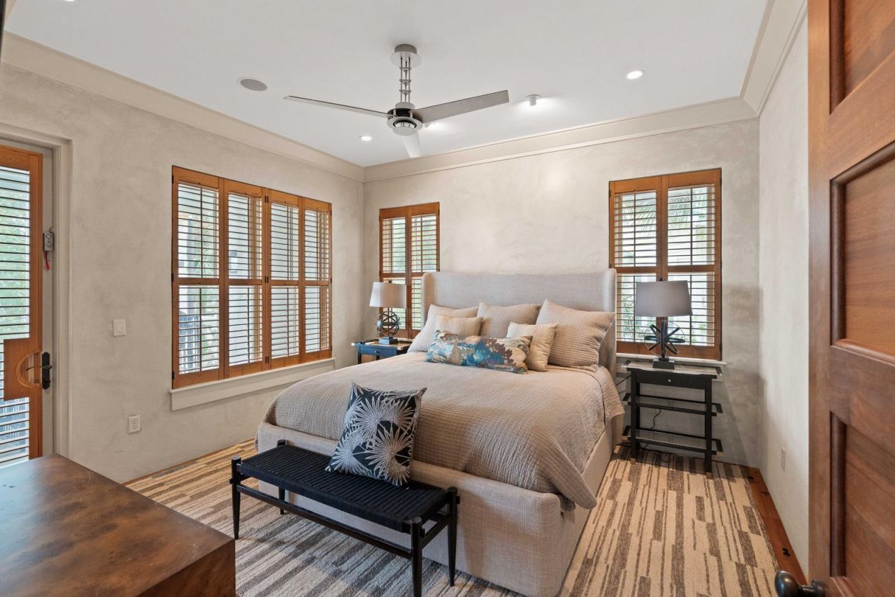 3 7th Avenue Photo 58