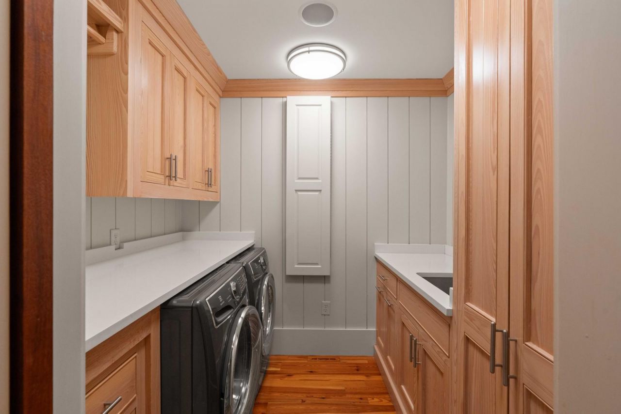 3 7th Avenue Photo 66