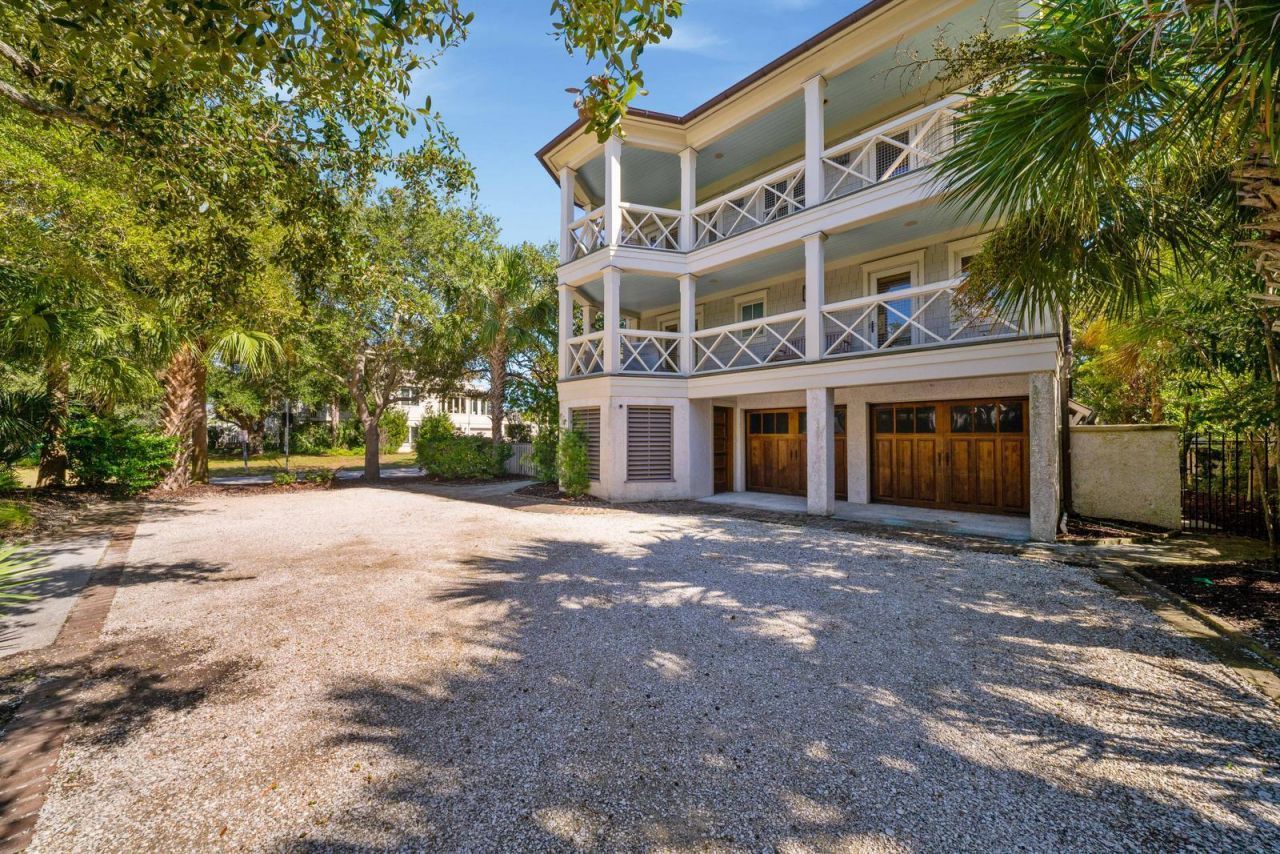 3 7th Avenue Photo 83