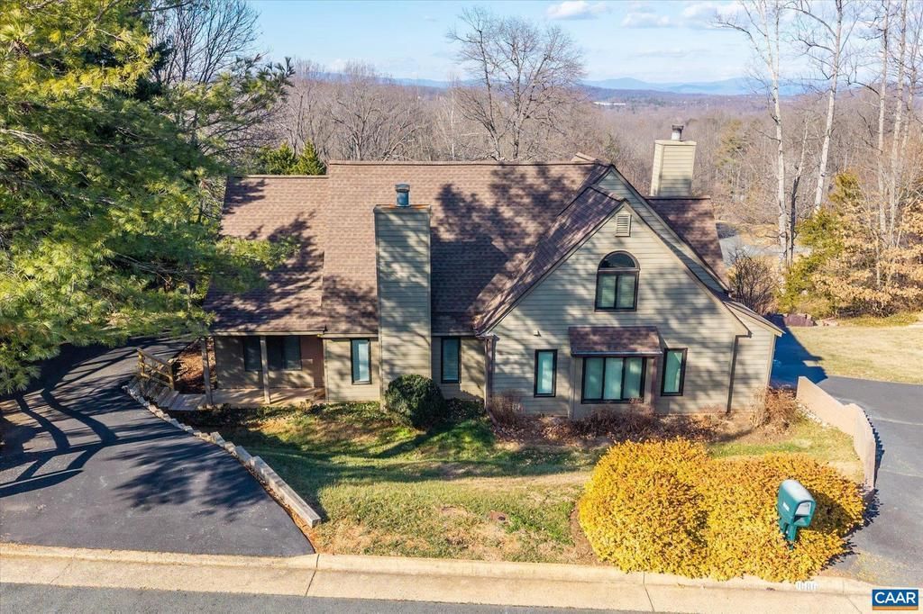 1688 Royal Oak Ct, Charlottesville, VA 22902 Main Photo
