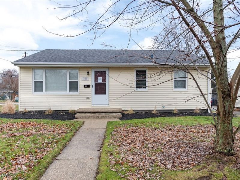 581 Stanley Road, Akron, OH 44312 Photo 2