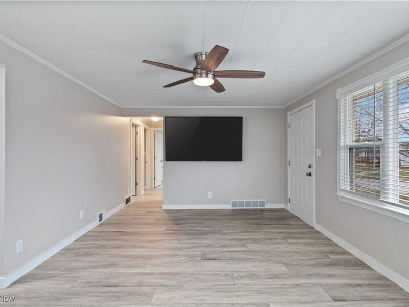 581 Stanley Road, Akron, OH 44312 Photo 6