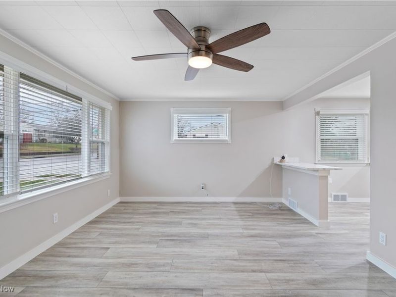 581 Stanley Road, Akron, OH 44312 Photo 9