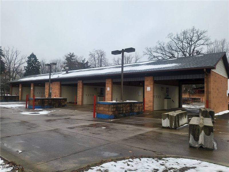 827 Middle Avenue, Elyria, OH 44035 Photo 4