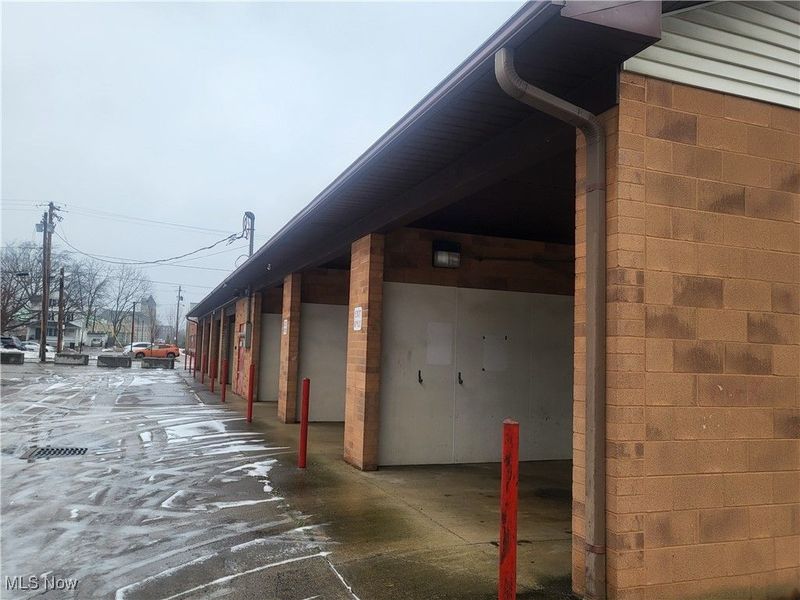 827 Middle Avenue, Elyria, OH 44035 Photo 7