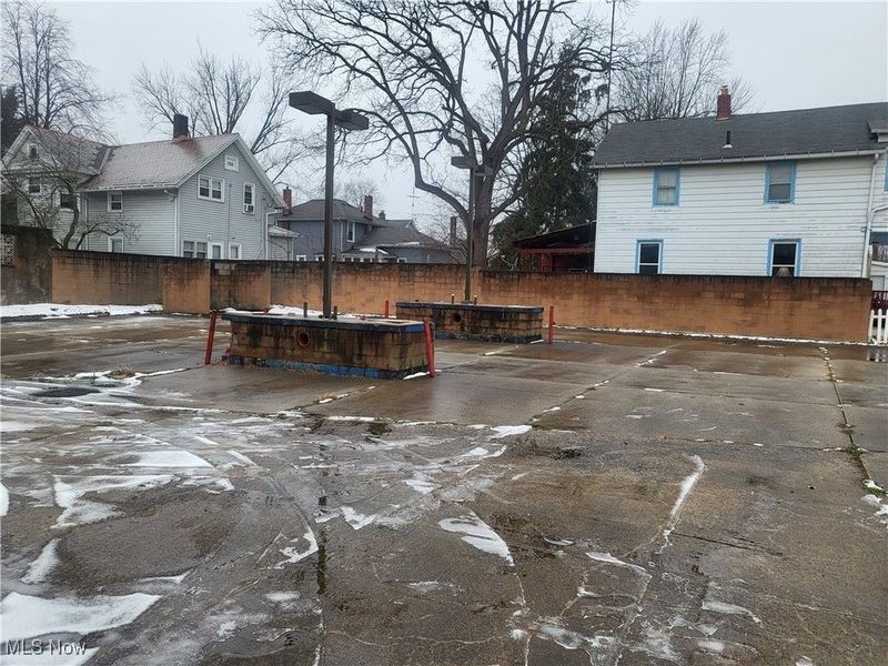 827 Middle Avenue, Elyria, OH 44035 Photo 8