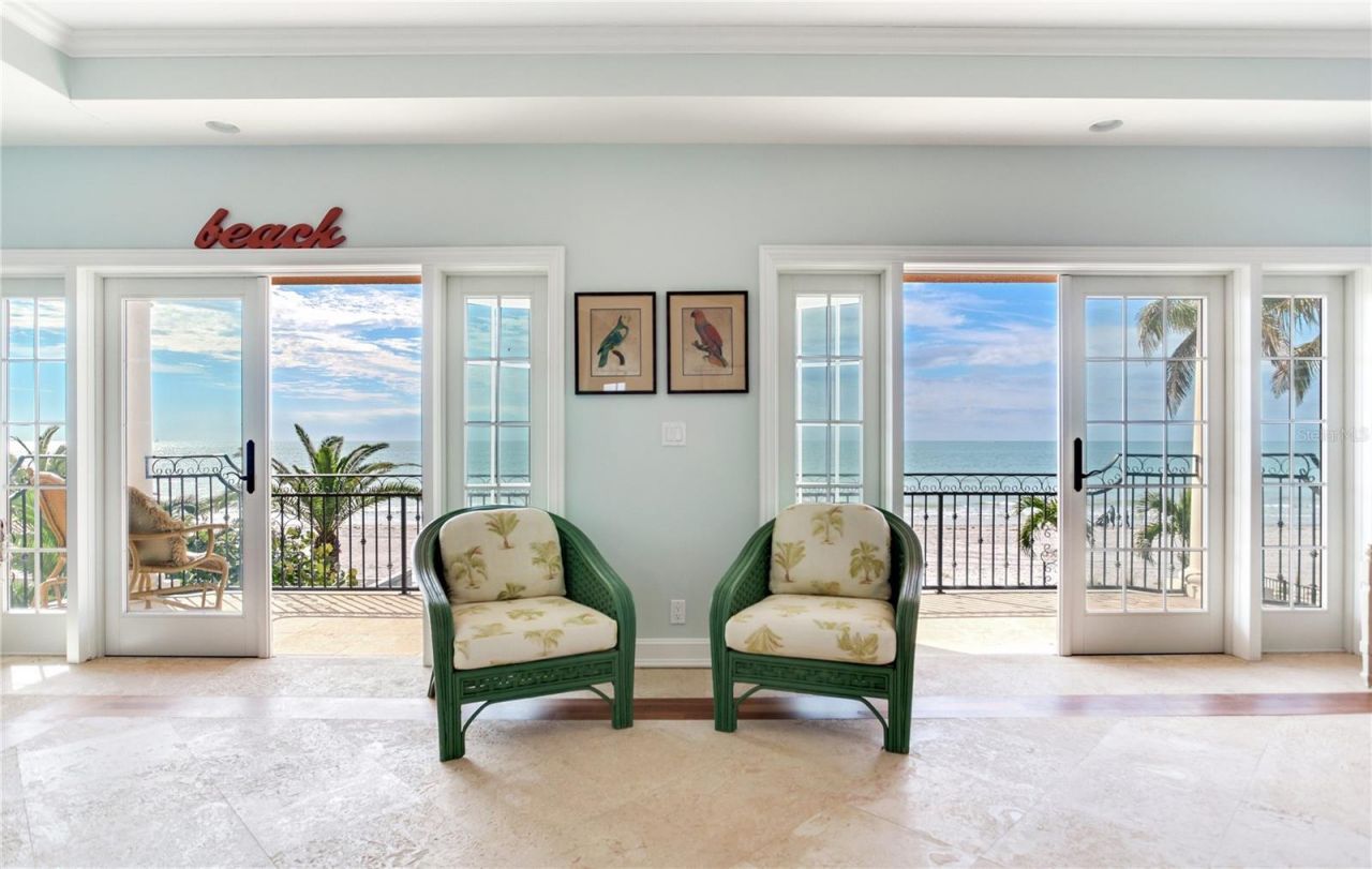 16116 Gulf Boulevard, Redington Beach, FL 33708 Photo