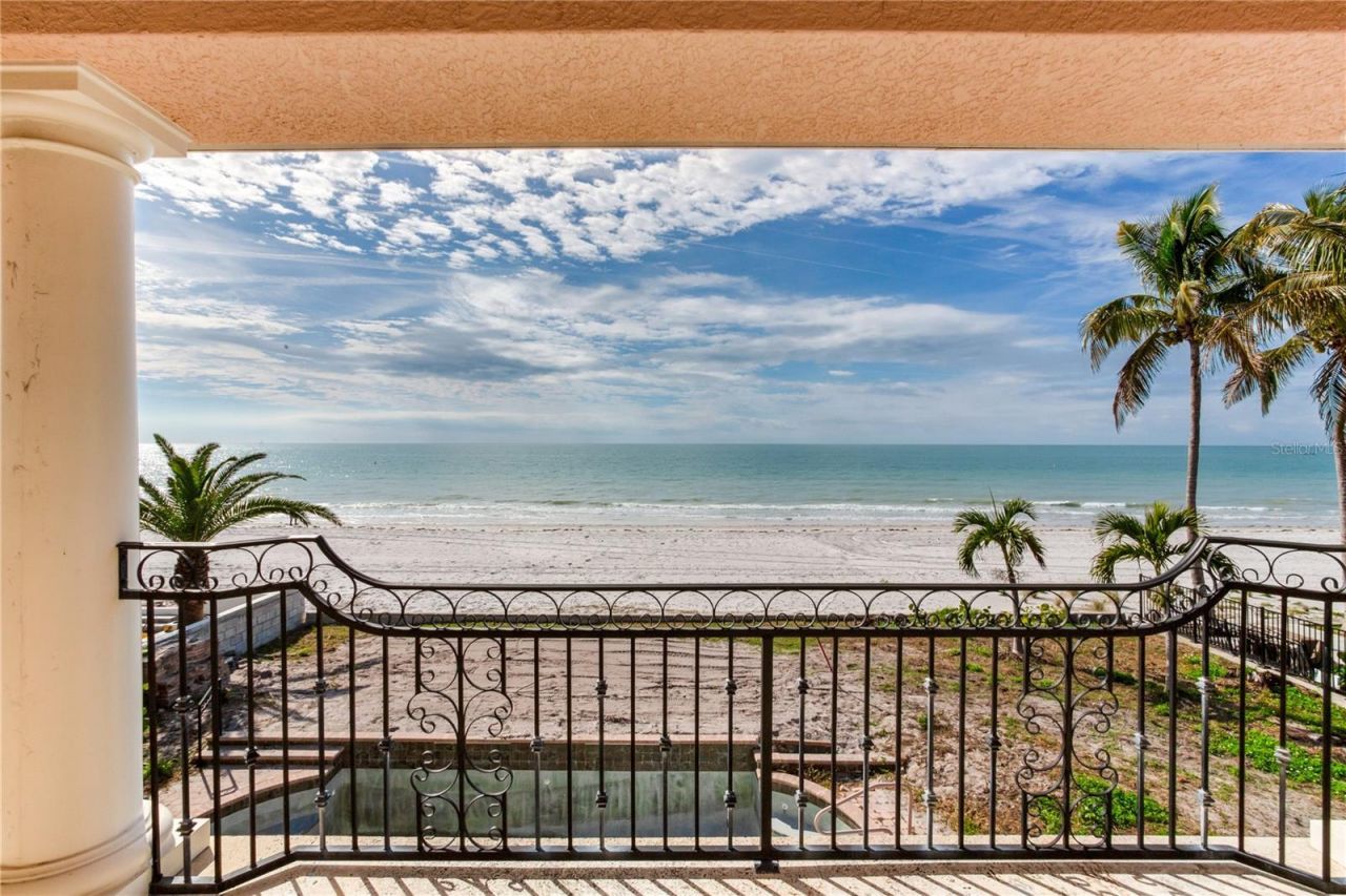 16116 Gulf Boulevard, Redington Beach, FL 33708 Photo