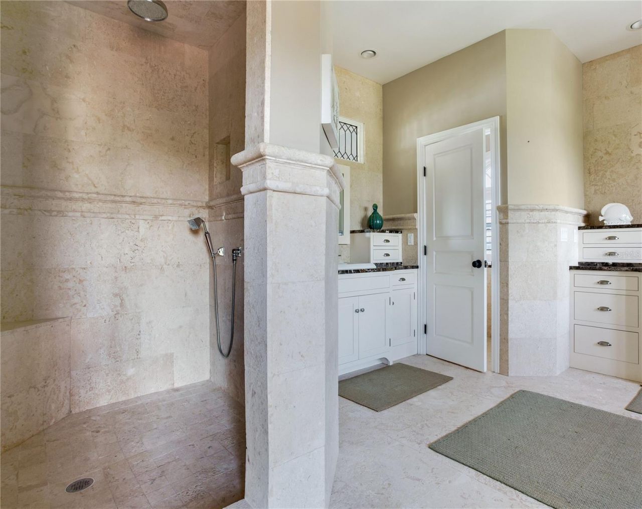 16116 Gulf Boulevard, Redington Beach, FL 33708 Photo