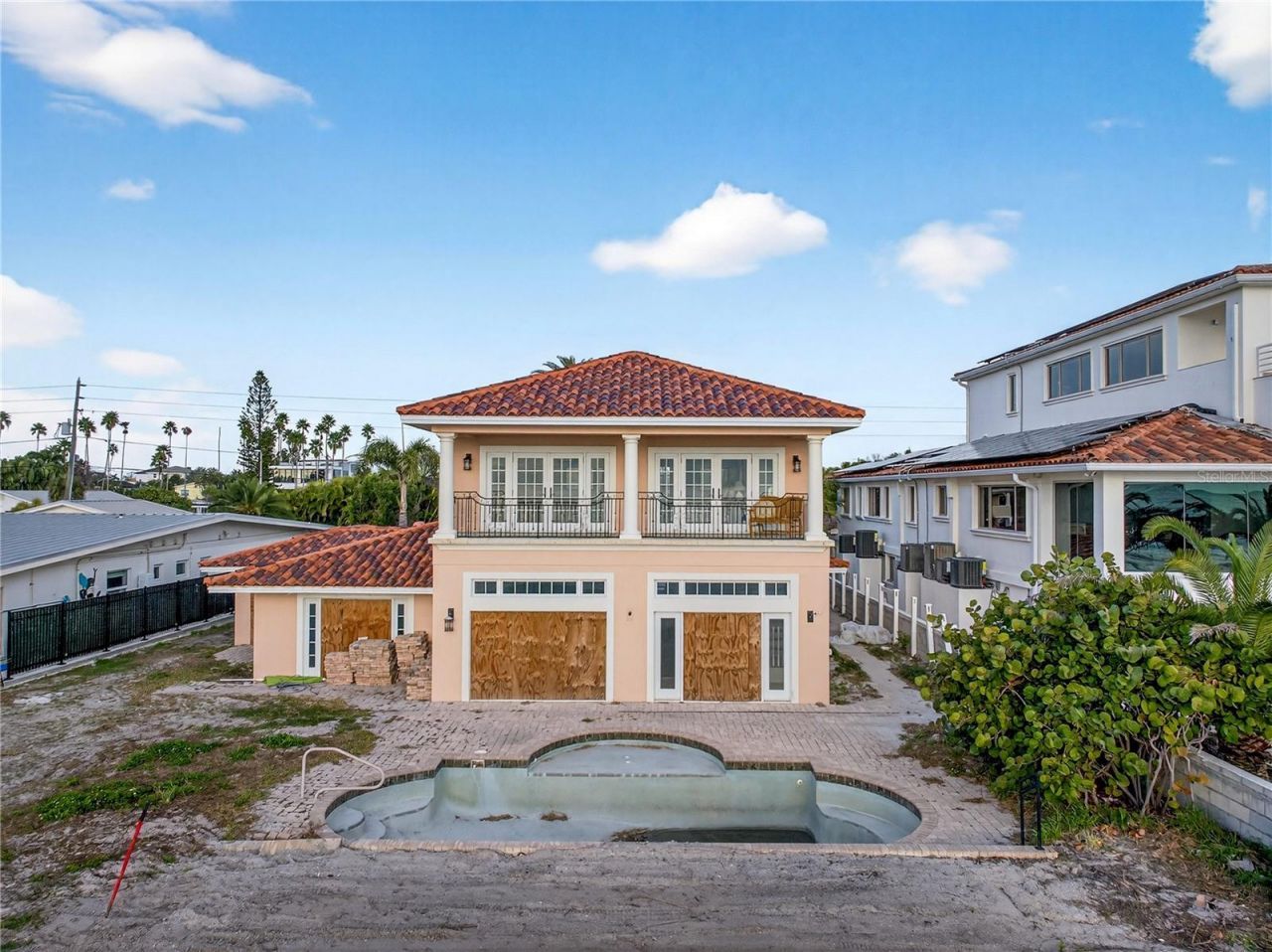 16116 Gulf Boulevard, Redington Beach, FL 33708 Photo