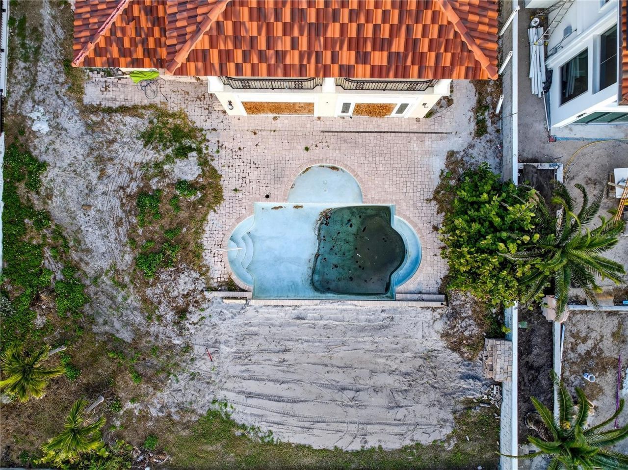 16116 Gulf Boulevard, Redington Beach, FL 33708 Photo