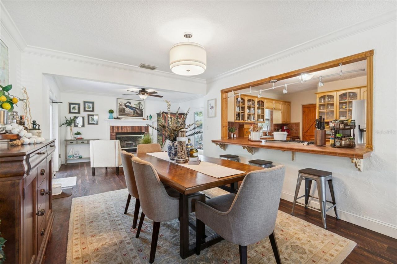 6260 23rd Terrace N, Saint Petersburg, FL 33710 Photo