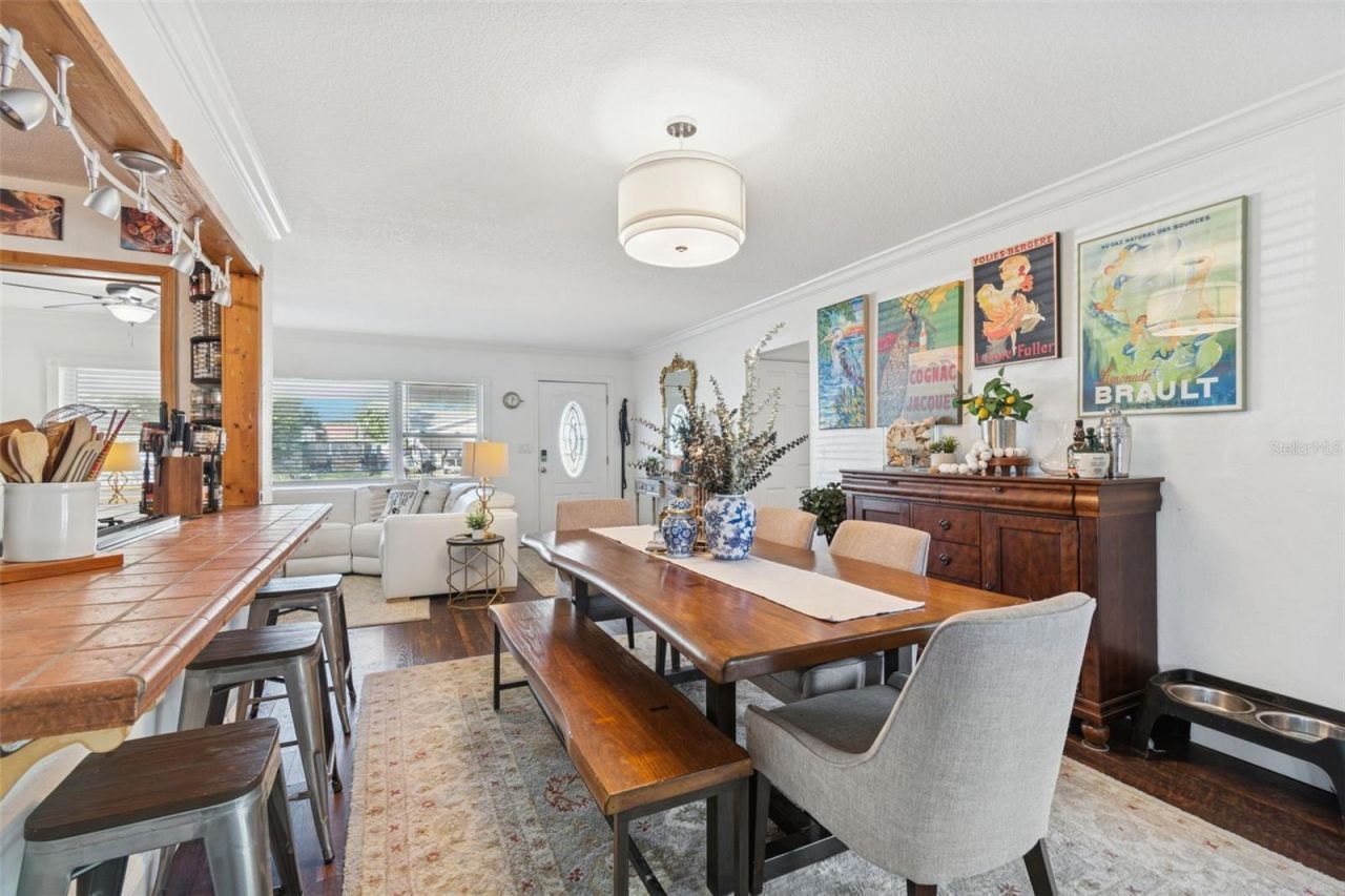 6260 23rd Terrace N, Saint Petersburg, FL 33710 Photo