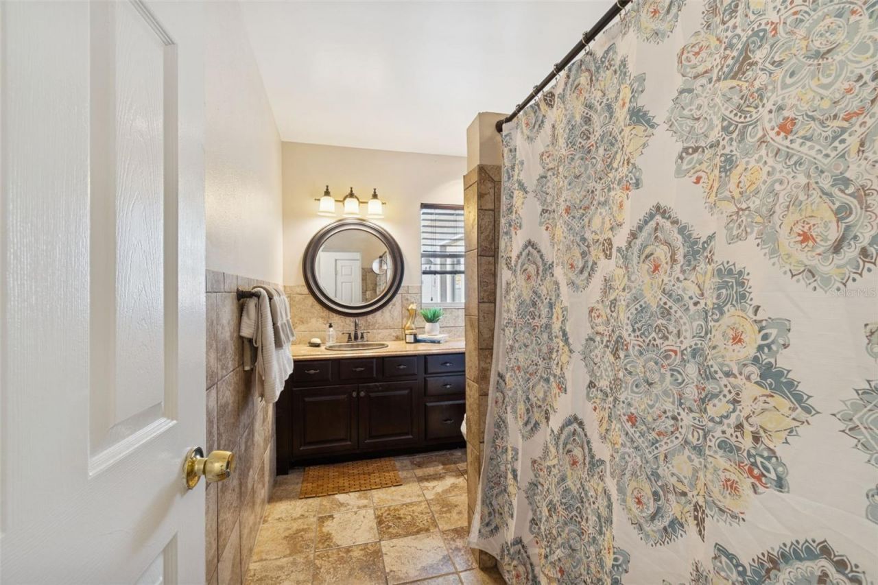 6260 23rd Terrace N, Saint Petersburg, FL 33710 Photo