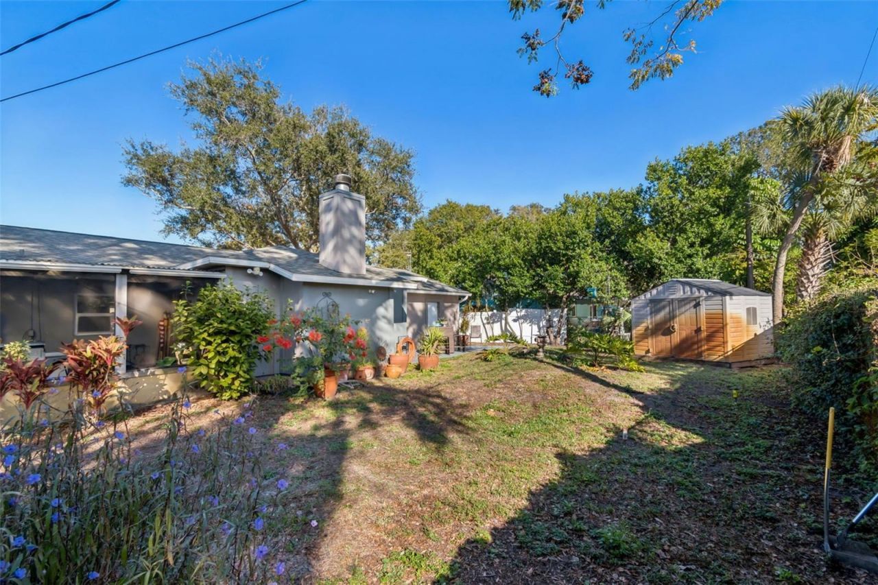 6260 23rd Terrace N, Saint Petersburg, FL 33710 Photo