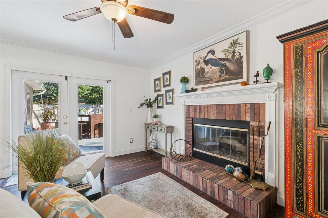 6260 23rd Terrace N, Saint Petersburg, FL 33710 Photo