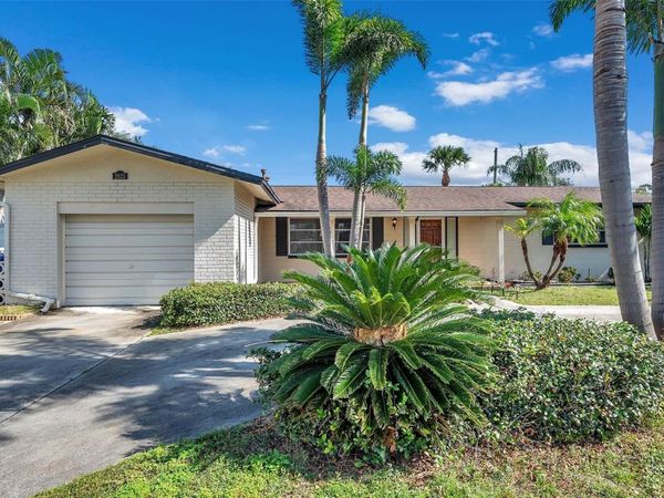 2825 60TH STREET N, ST PETERSBURG, FL 33710