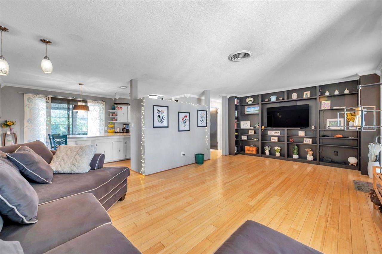 2825 60th Street N, Saint Petersburg, FL 33710 Photo