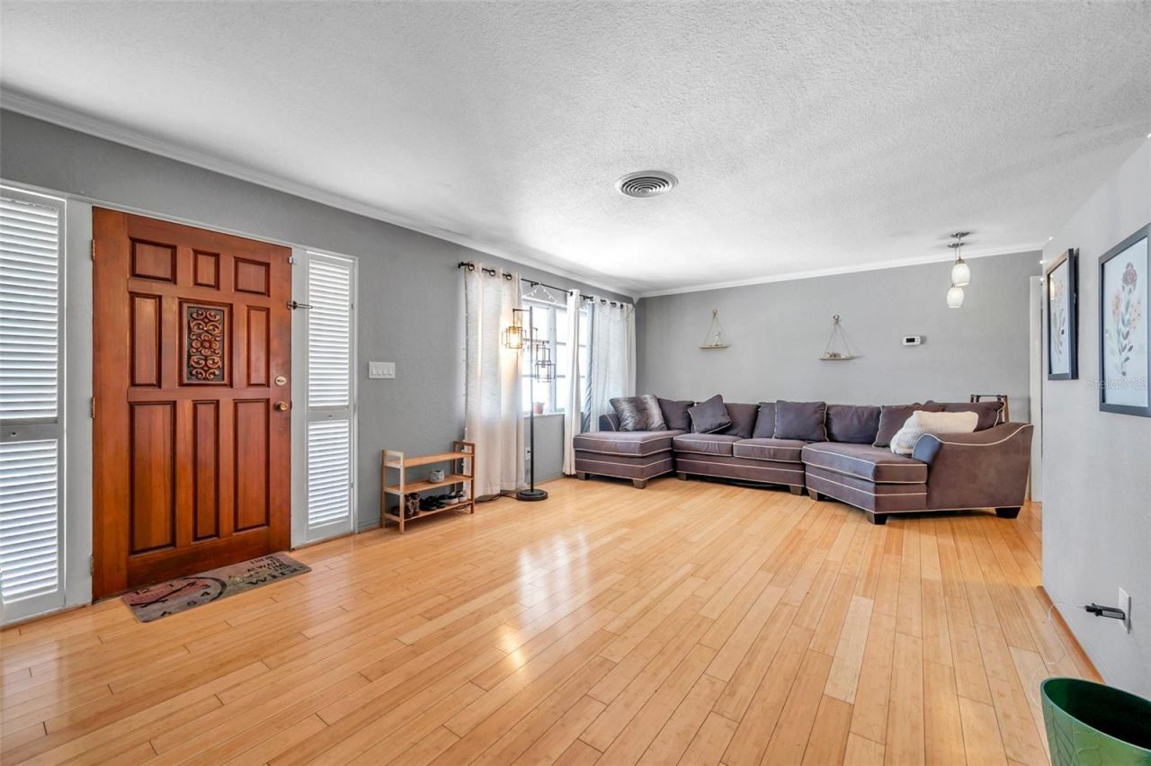 2825 60th Street N, Saint Petersburg, FL 33710 Photo