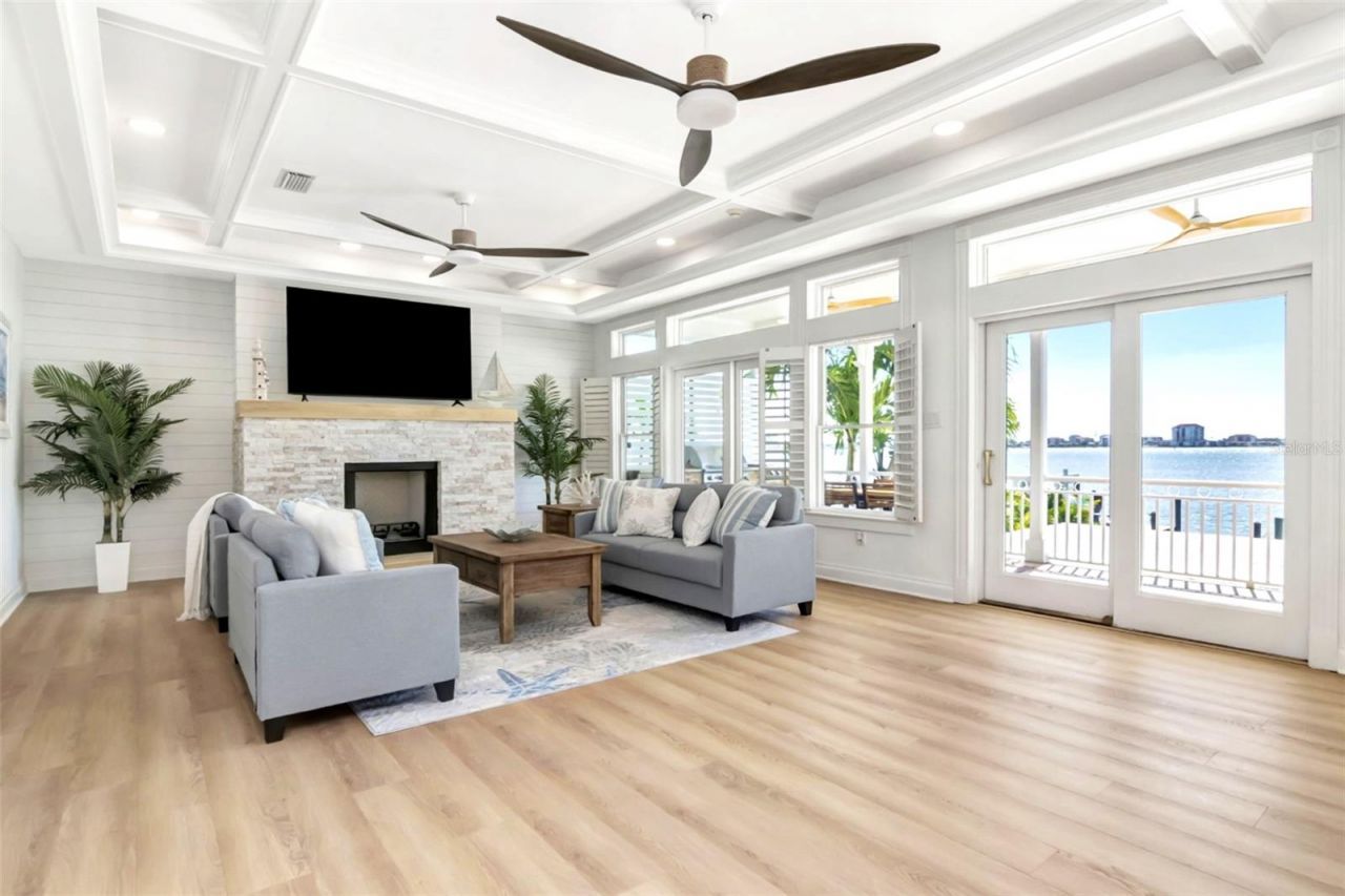 644 Boca Ciega Isle Drive, Saint Pete Beach, FL 33706 Photo