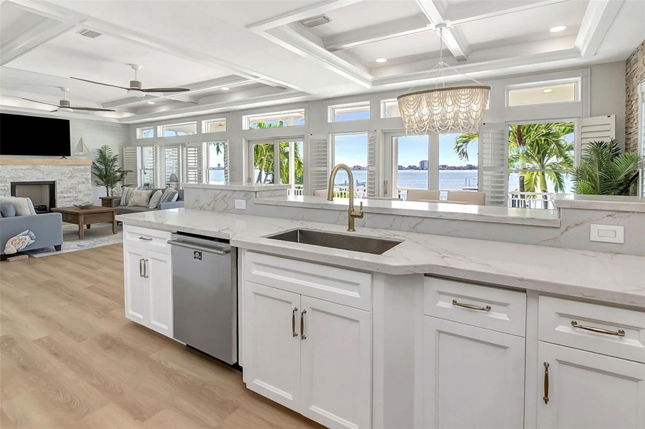 644 Boca Ciega Isle Drive, Saint Pete Beach, FL 33706 Photo