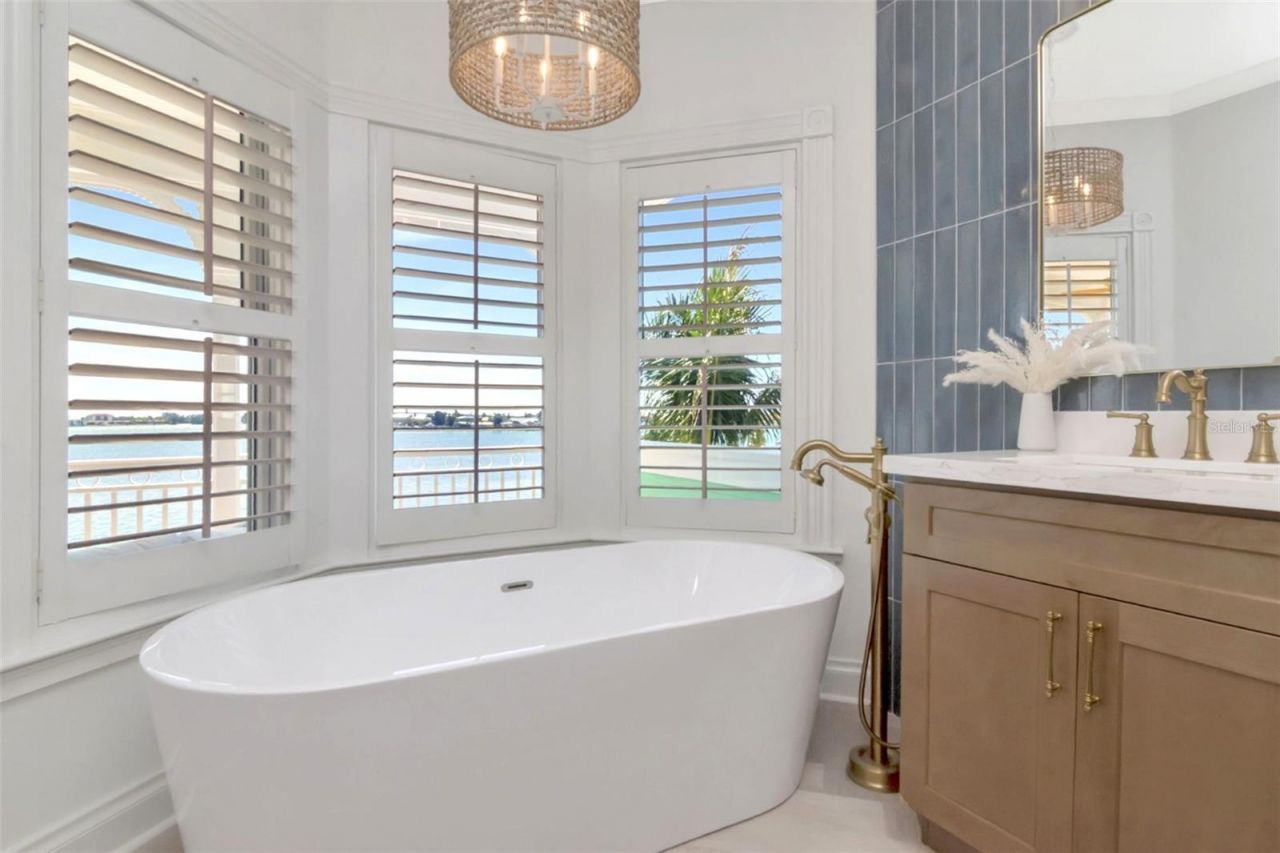 644 Boca Ciega Isle Drive, Saint Pete Beach, FL 33706 Photo