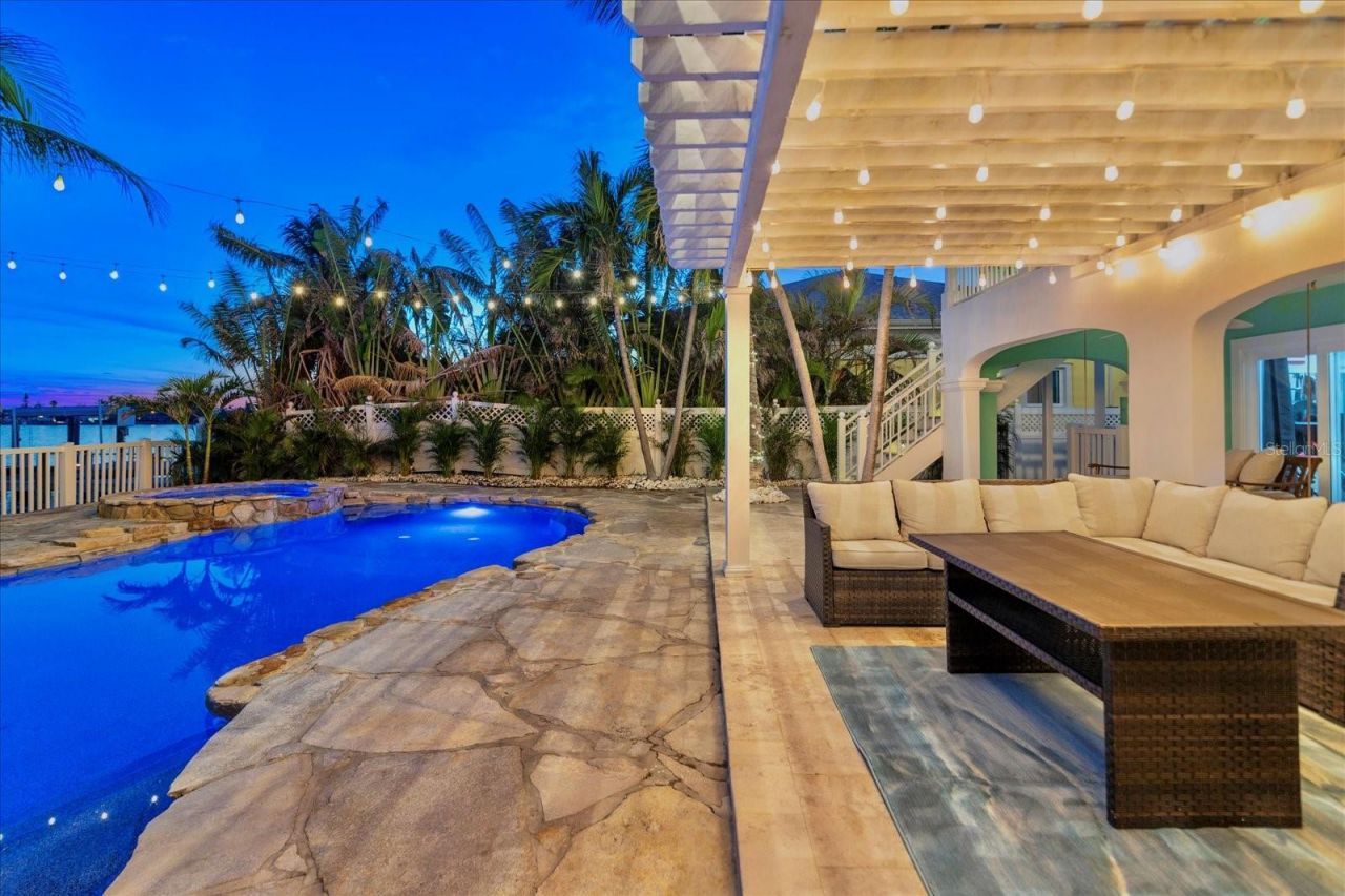 644 Boca Ciega Isle Drive, Saint Pete Beach, FL 33706 Photo