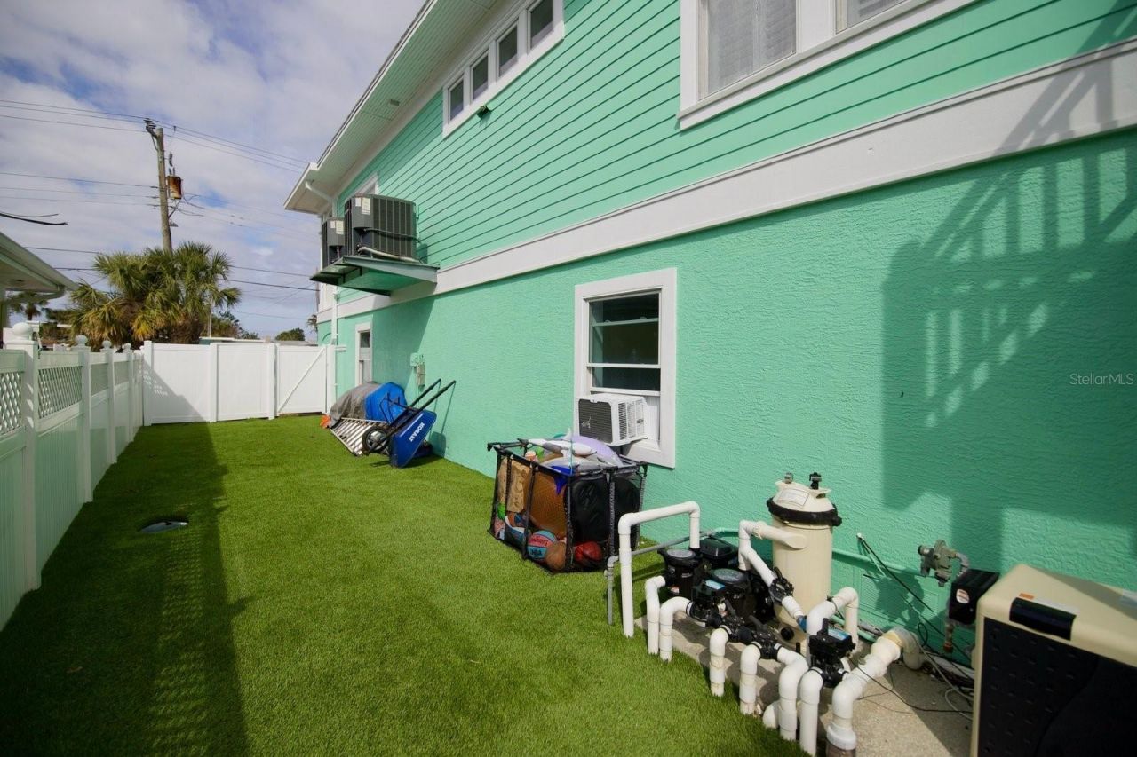 644 Boca Ciega Isle Drive, Saint Pete Beach, FL 33706 Photo