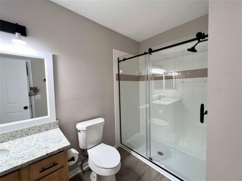 1000 Villagio Circle, Unit 205, Sarasota, FL 34237 Photo