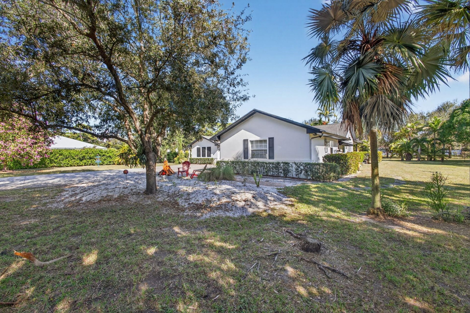 8218 S Elizabeth Avenue, Palm Beach Gardens, FL 33418 Photo