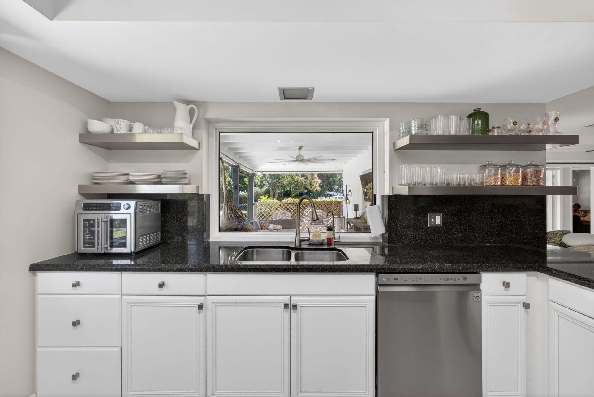 8218 S Elizabeth Avenue, Palm Beach Gardens, FL 33418 Photo