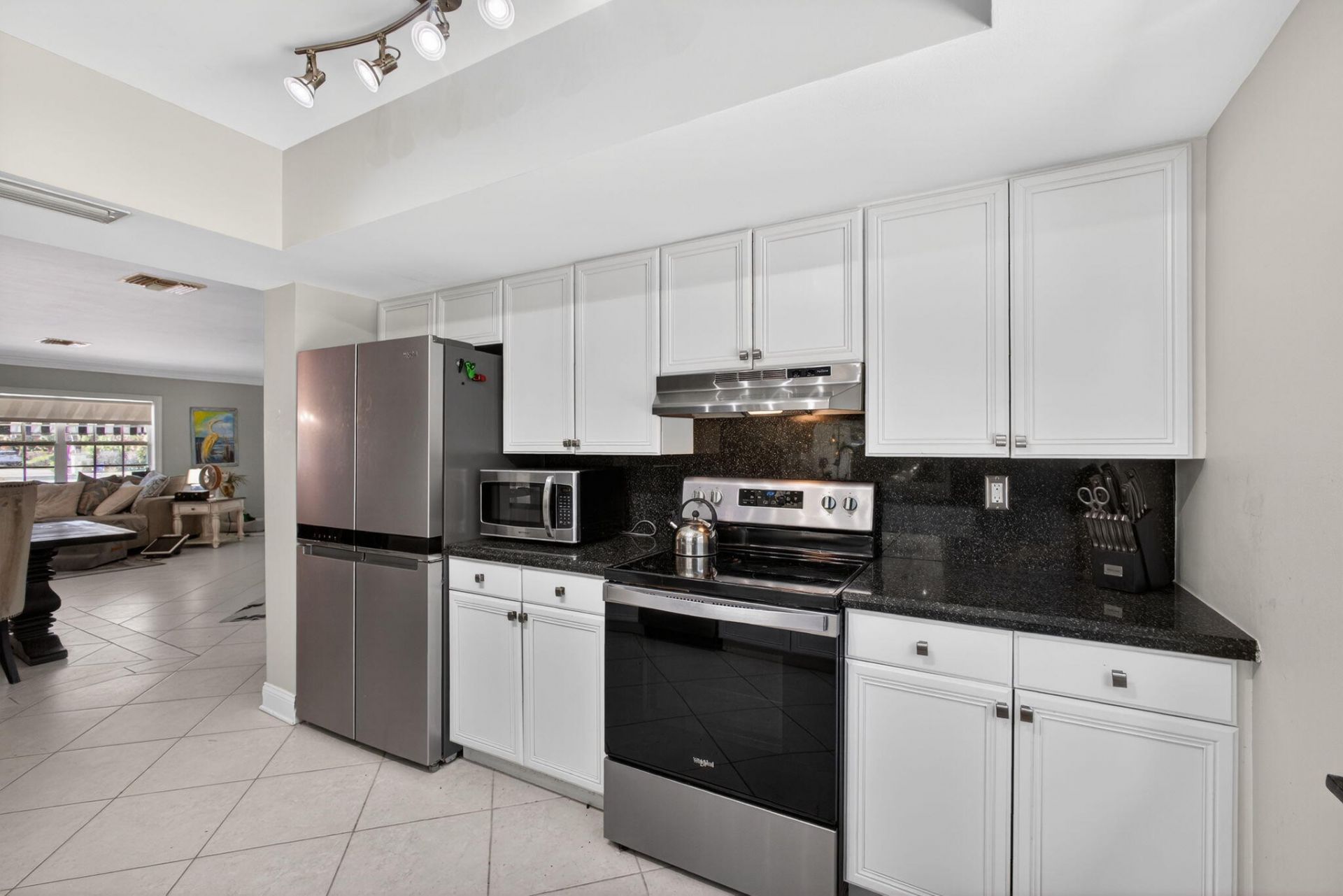 8218 S Elizabeth Avenue, Palm Beach Gardens, FL 33418 Photo