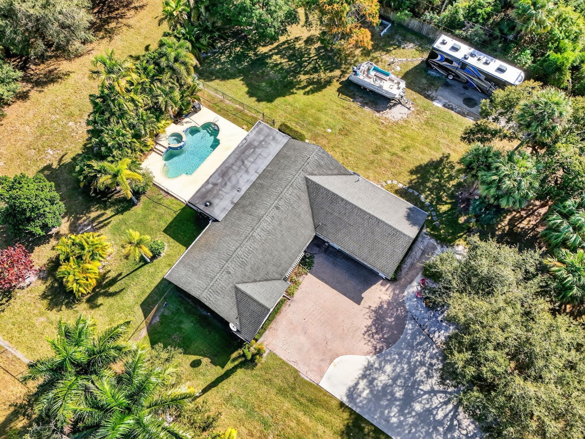 8218 S Elizabeth Avenue, Palm Beach Gardens, FL 33418 Photo