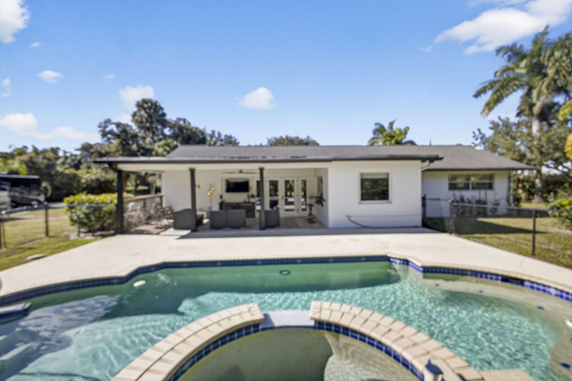 8218 S Elizabeth Avenue, Palm Beach Gardens, FL 33418 Photo