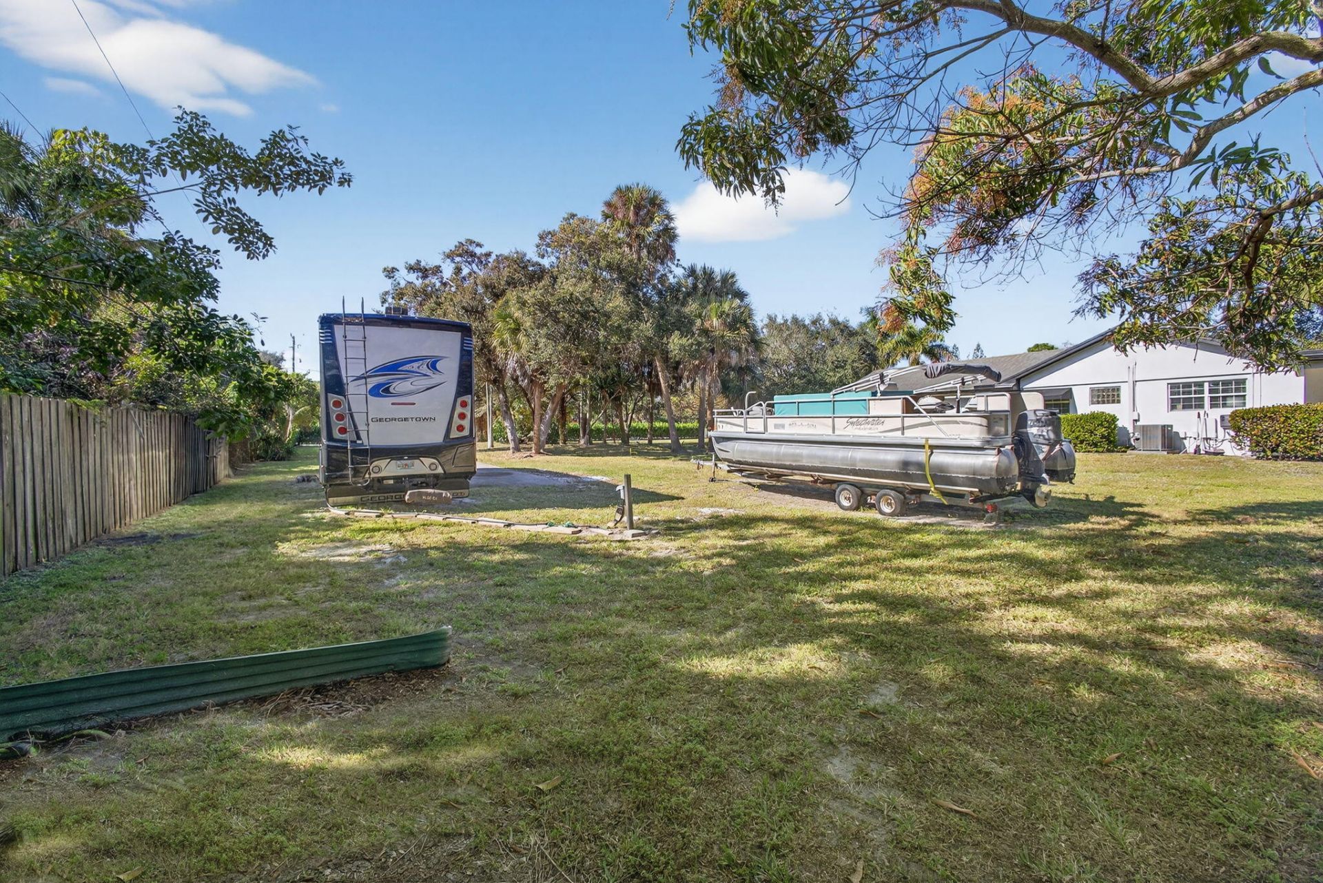 8218 S Elizabeth Avenue, Palm Beach Gardens, FL 33418 Photo