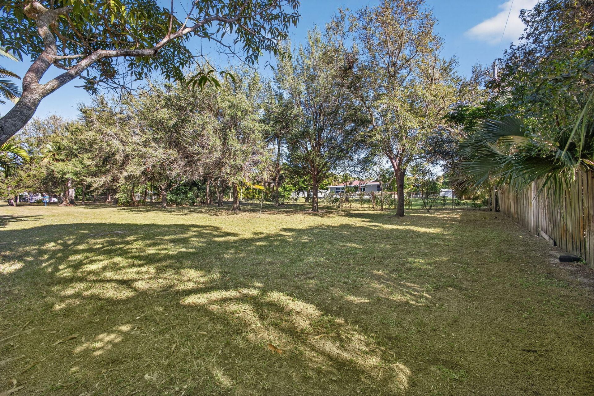 8218 S Elizabeth Avenue, Palm Beach Gardens, FL 33418 Photo