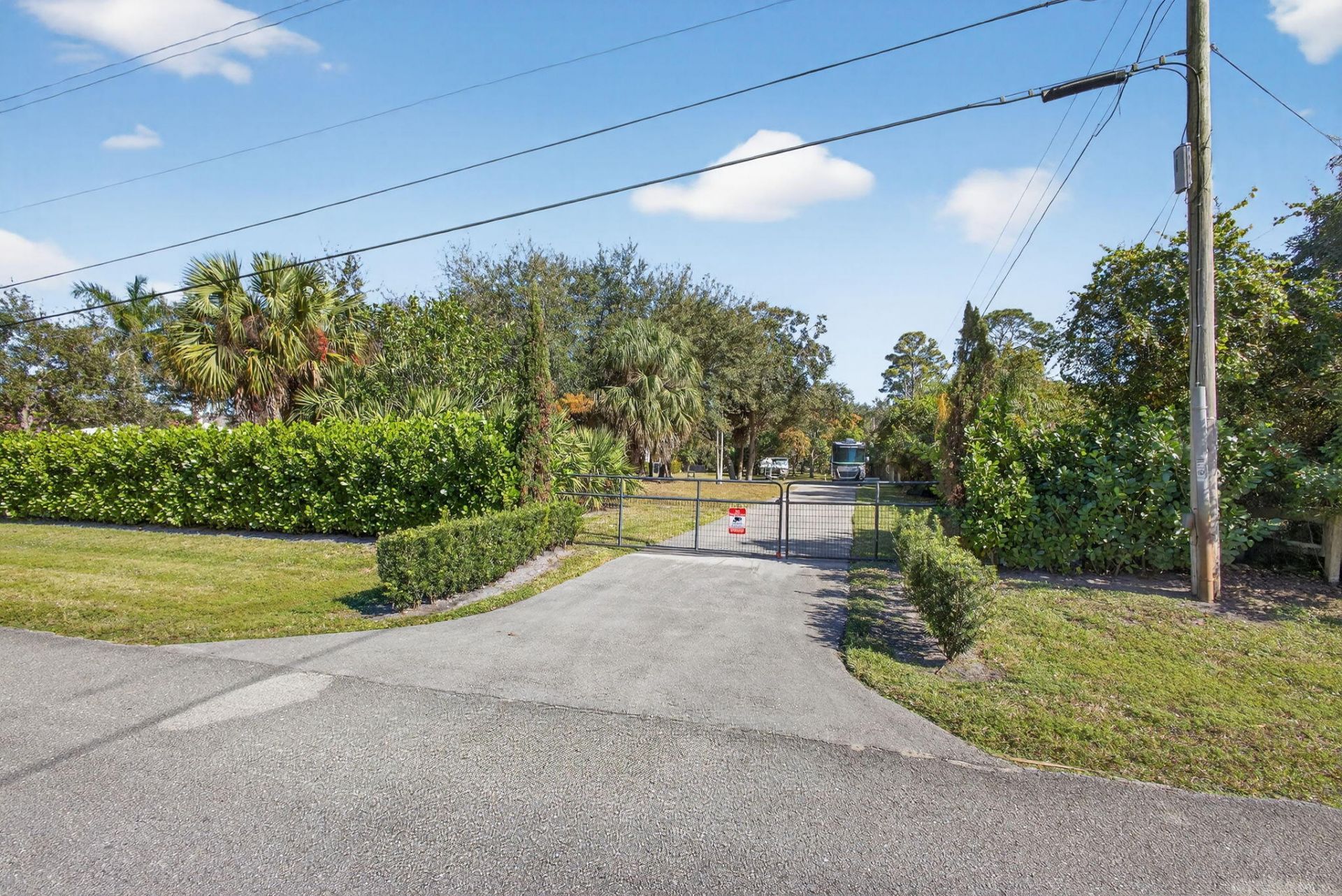 8218 S Elizabeth Avenue, Palm Beach Gardens, FL 33418 Photo