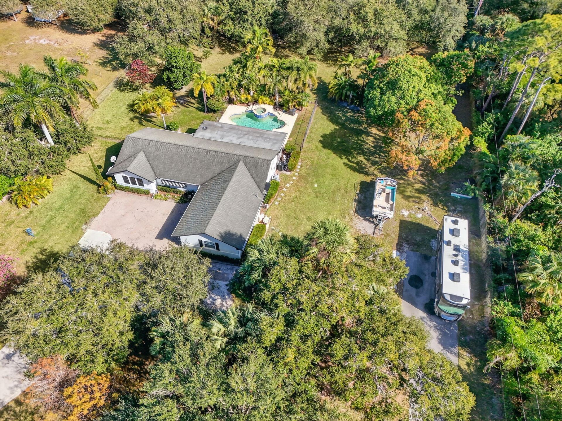 8218 S Elizabeth Avenue, Palm Beach Gardens, FL 33418 Photo