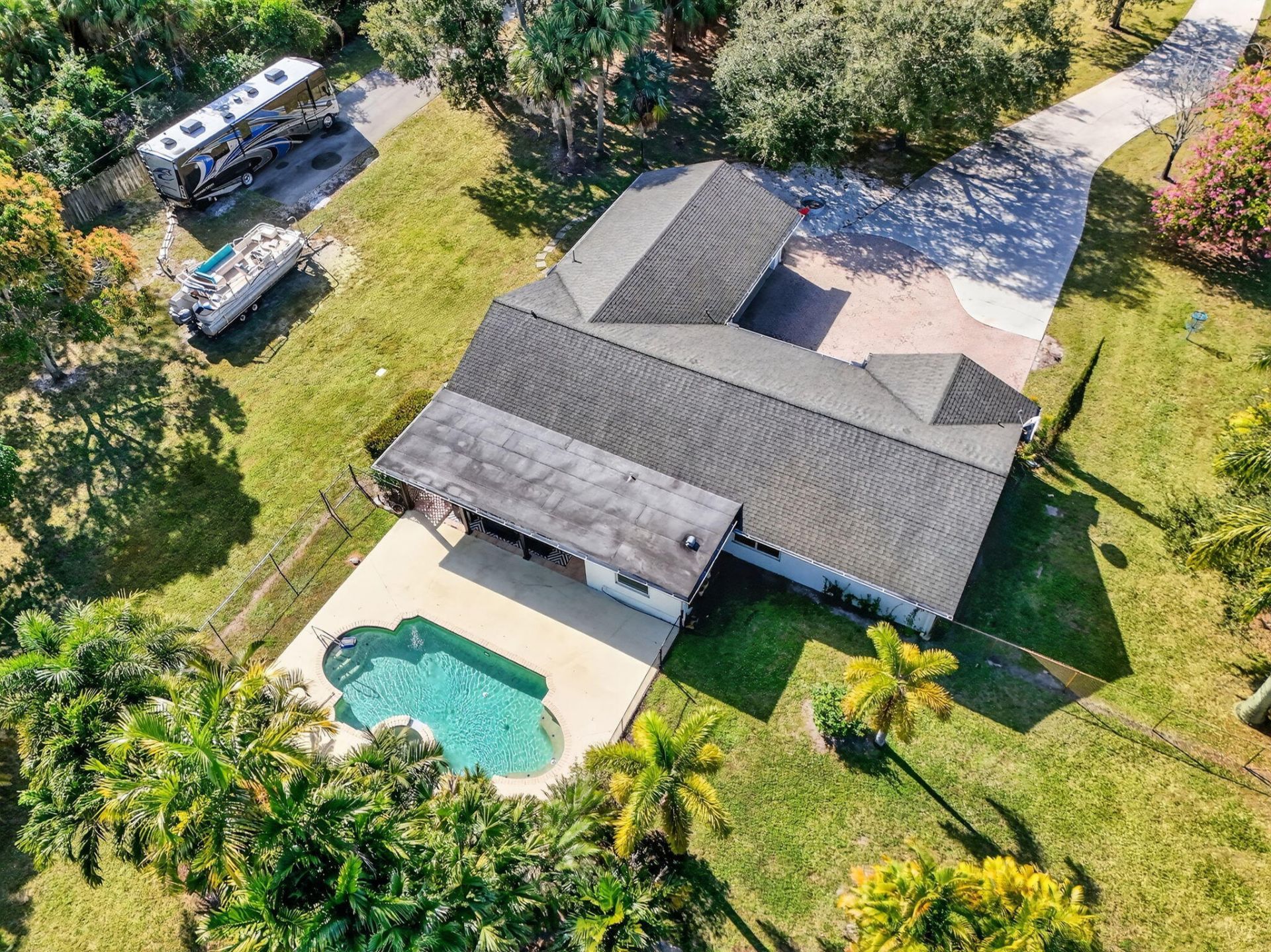 8218 S Elizabeth Avenue, Palm Beach Gardens, FL 33418 Photo