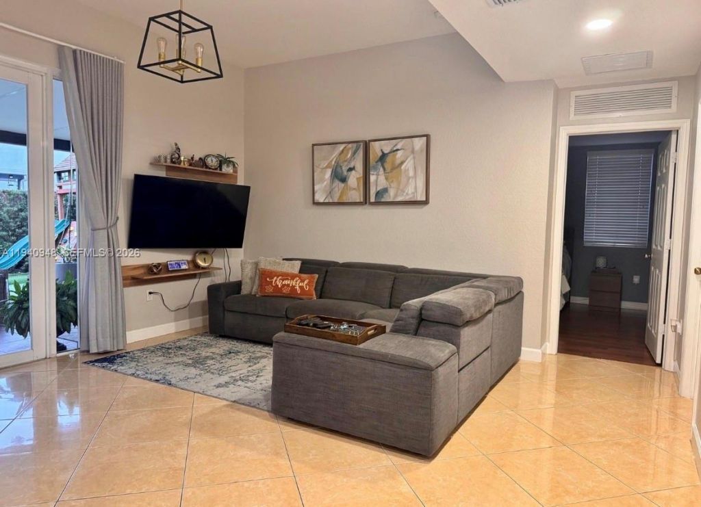 1501 SW 154th Ct , Miami, FL 33194 Photo