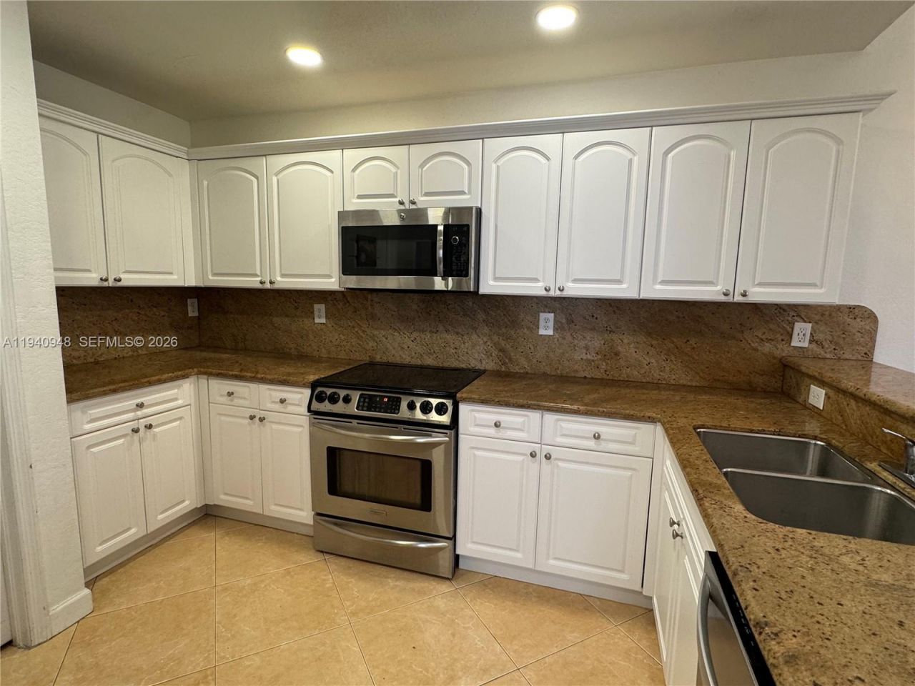 1501 SW 154th Ct , Miami, FL 33194 Photo