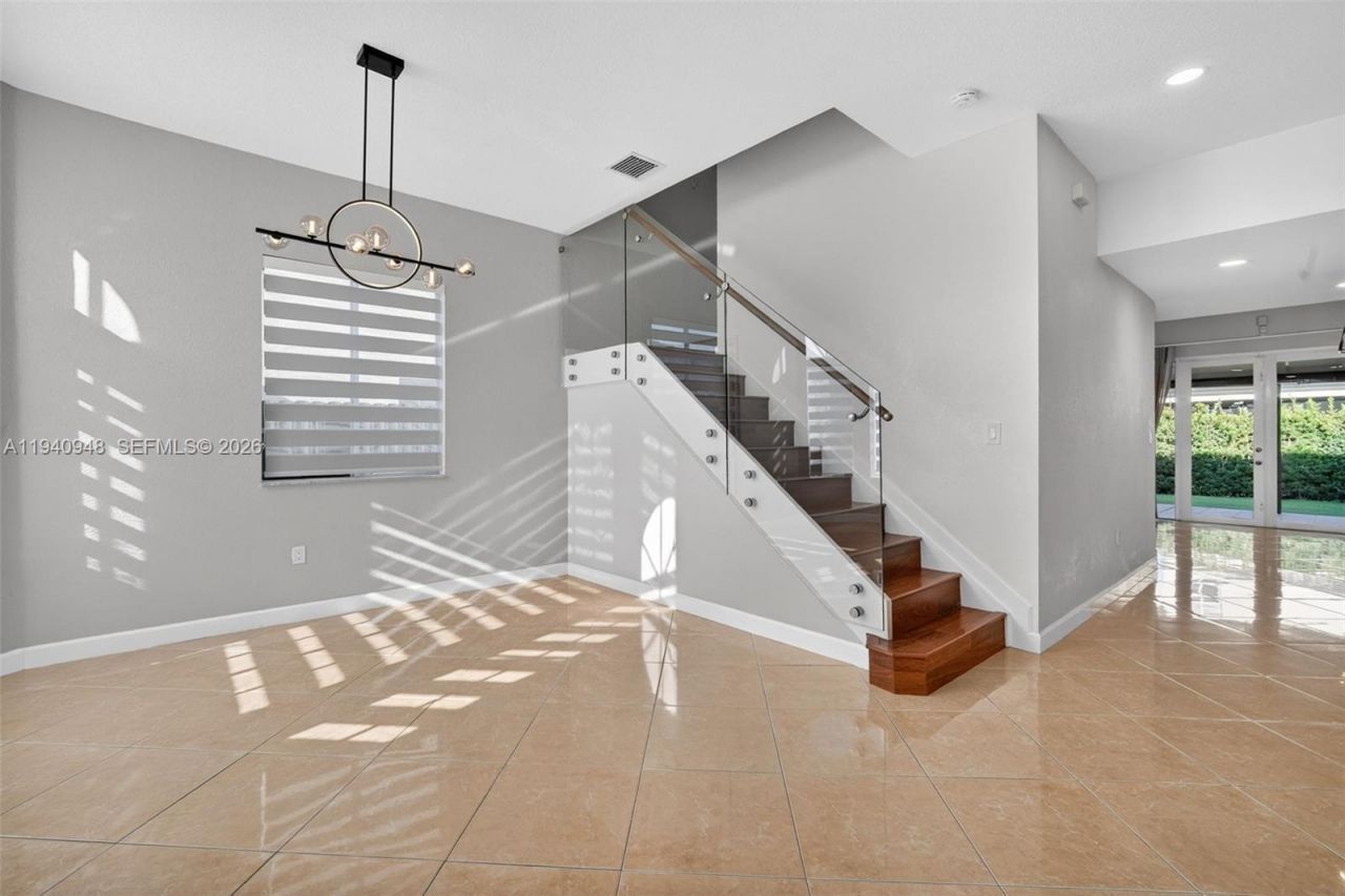 1501 SW 154th Ct, Miami, FL 33194 Photo