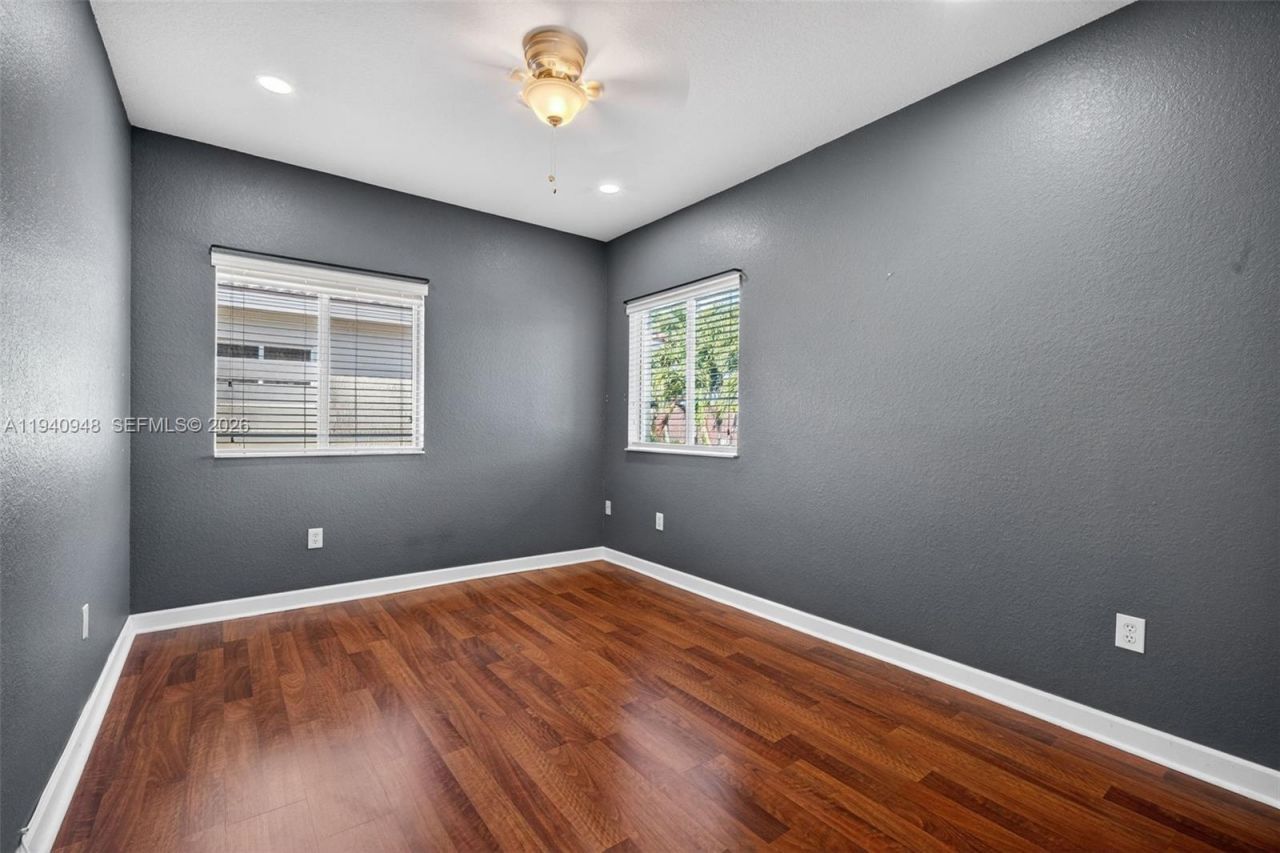 1501 SW 154th Ct, Miami, FL 33194 Photo