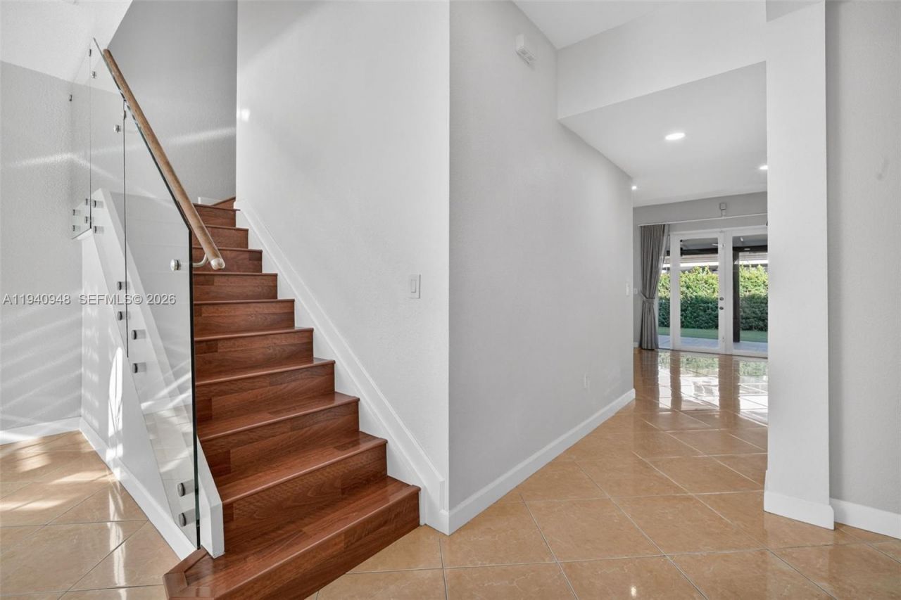 1501 SW 154th Ct, Miami, FL 33194 Photo