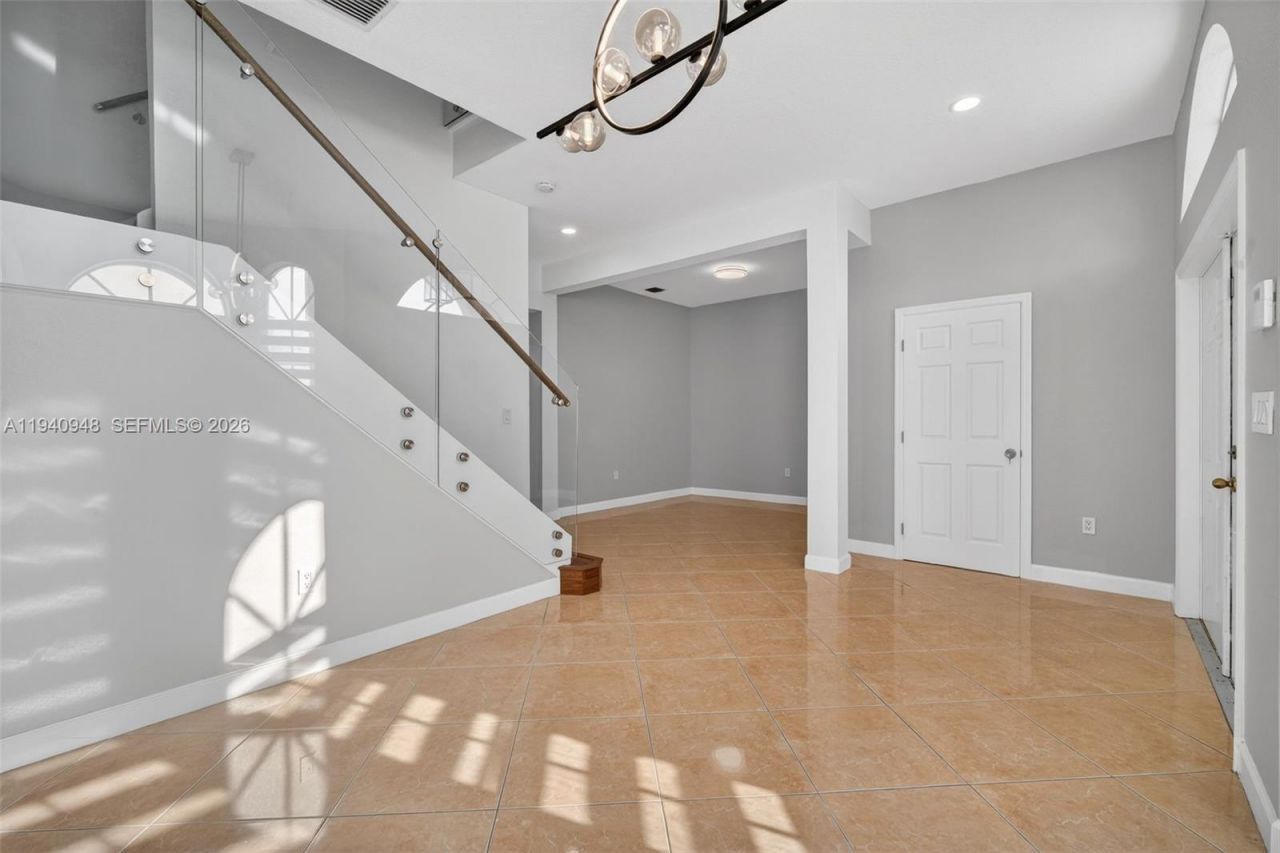 1501 SW 154th Ct, Miami, FL 33194 Photo